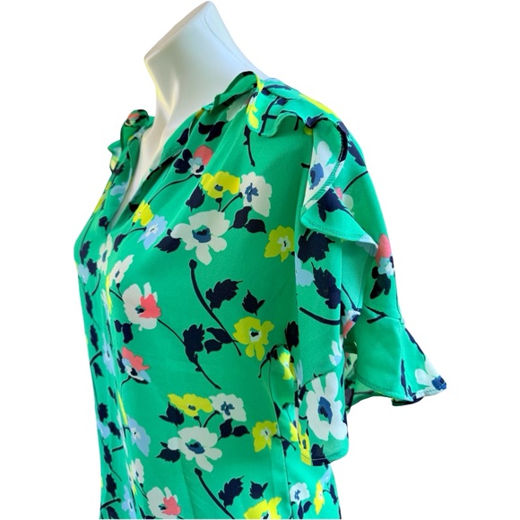 Banana Republic Green Floral V-Neck Ruffle Sleeve Blouse - Picture 3 of 9